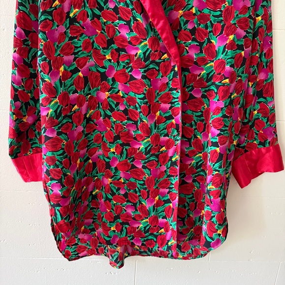 Vintage Victoria Secret Floral Robe - Picture 5 of 9